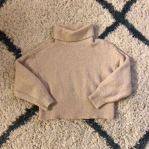 H&M Beige Turtleneck